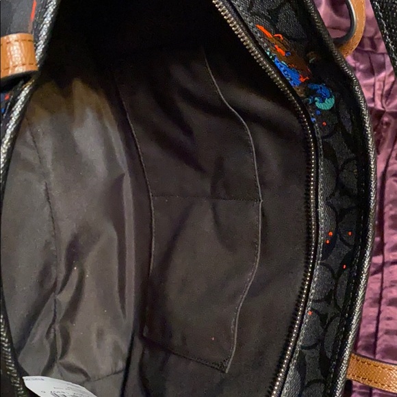 Authentic Coach Bag: Signature Bird City Zip Tote - Picture 8 of 11